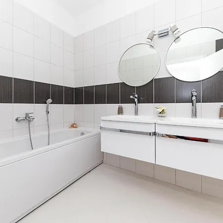 3 Bedroom In Lägenhet Marina